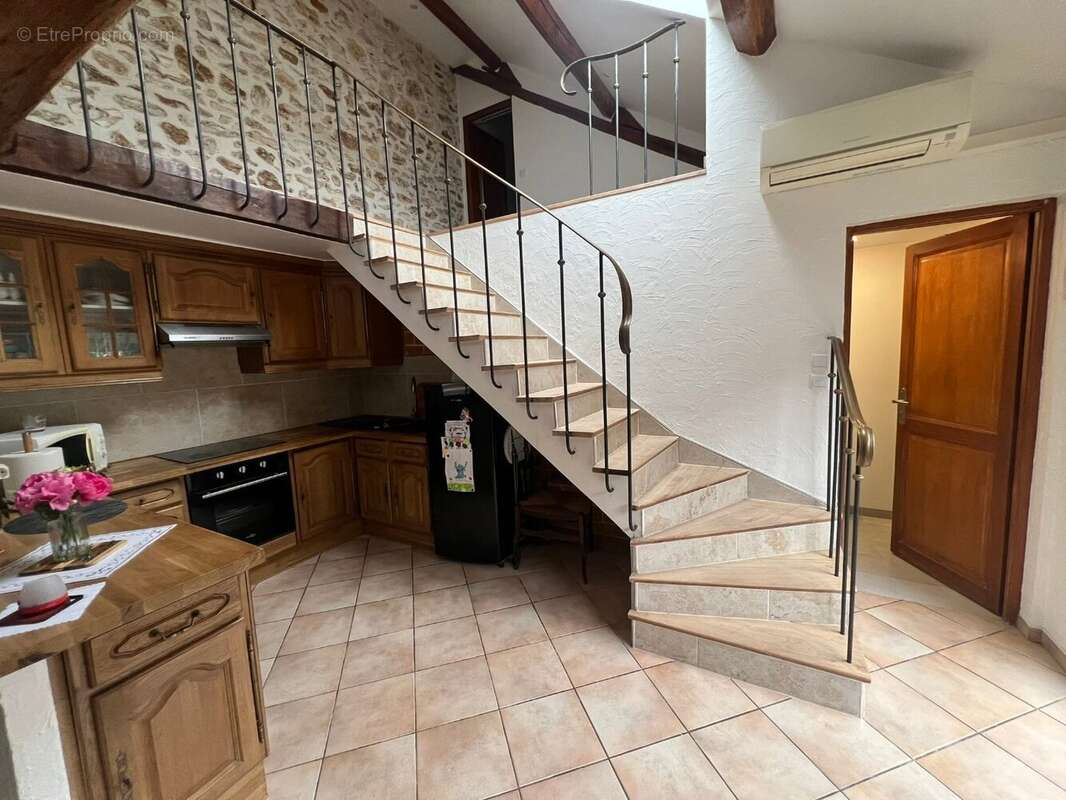 Maison à SAINT-CHERON