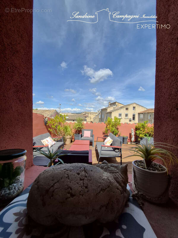 Appartement à L'ISLE-SUR-LA-SORGUE