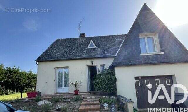 Photo 2 - Maison à LE LUDE