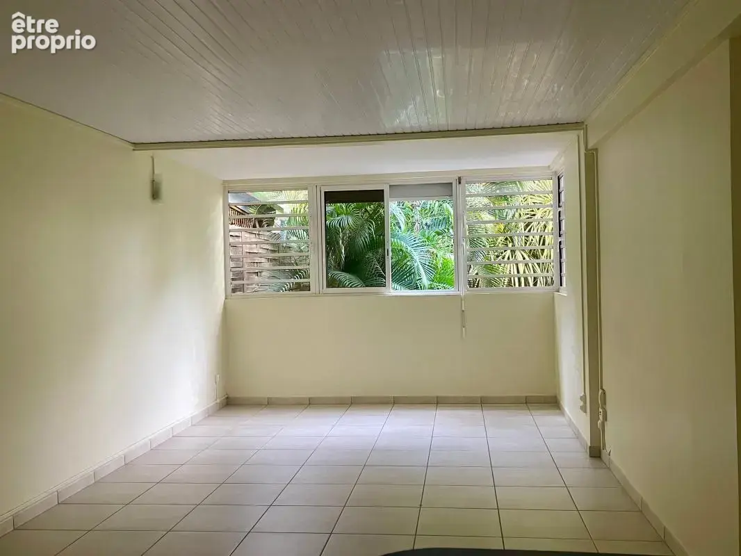 À vendre – T3 lumineux au cœur du quartier Didier à Fort-de-France - photo 3