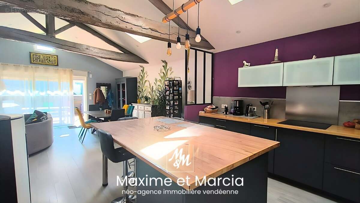 Maison à LE GIROUARD