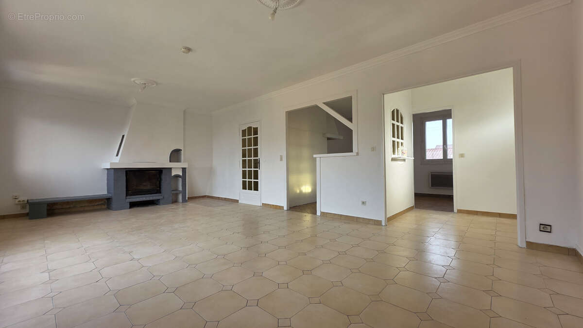 Appartement à DIEMOZ