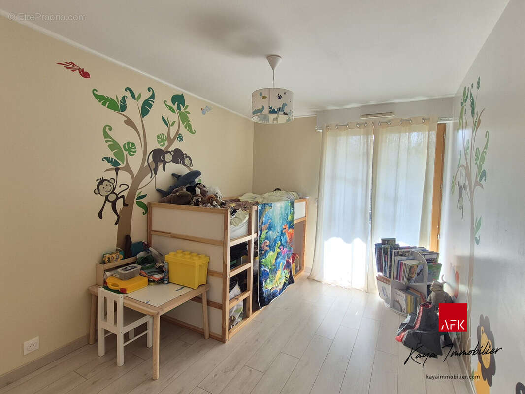 Appartement à GROISY