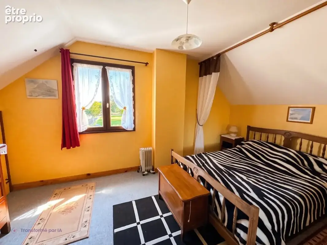 Saint-coulomb ? maison indépendante avec beaux volumes et fort potentiel ! - photo 8