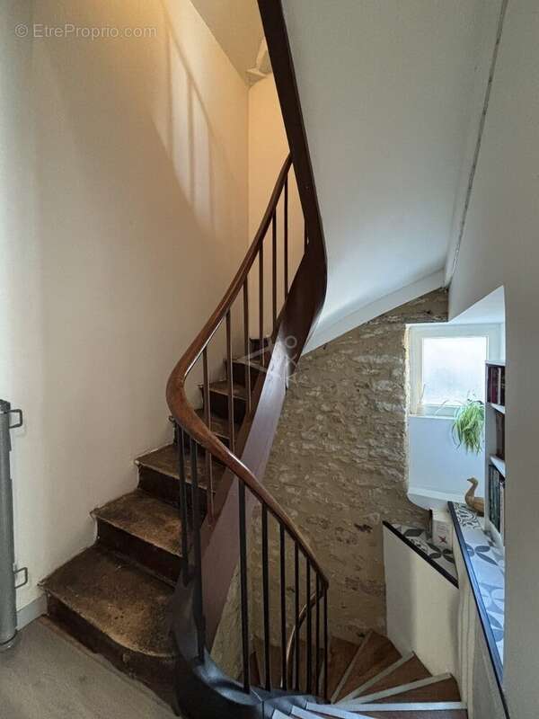 Maison 5 chbres jardin garage dependances - photo 6