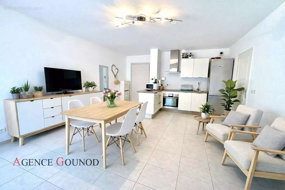 Appartement à NICE