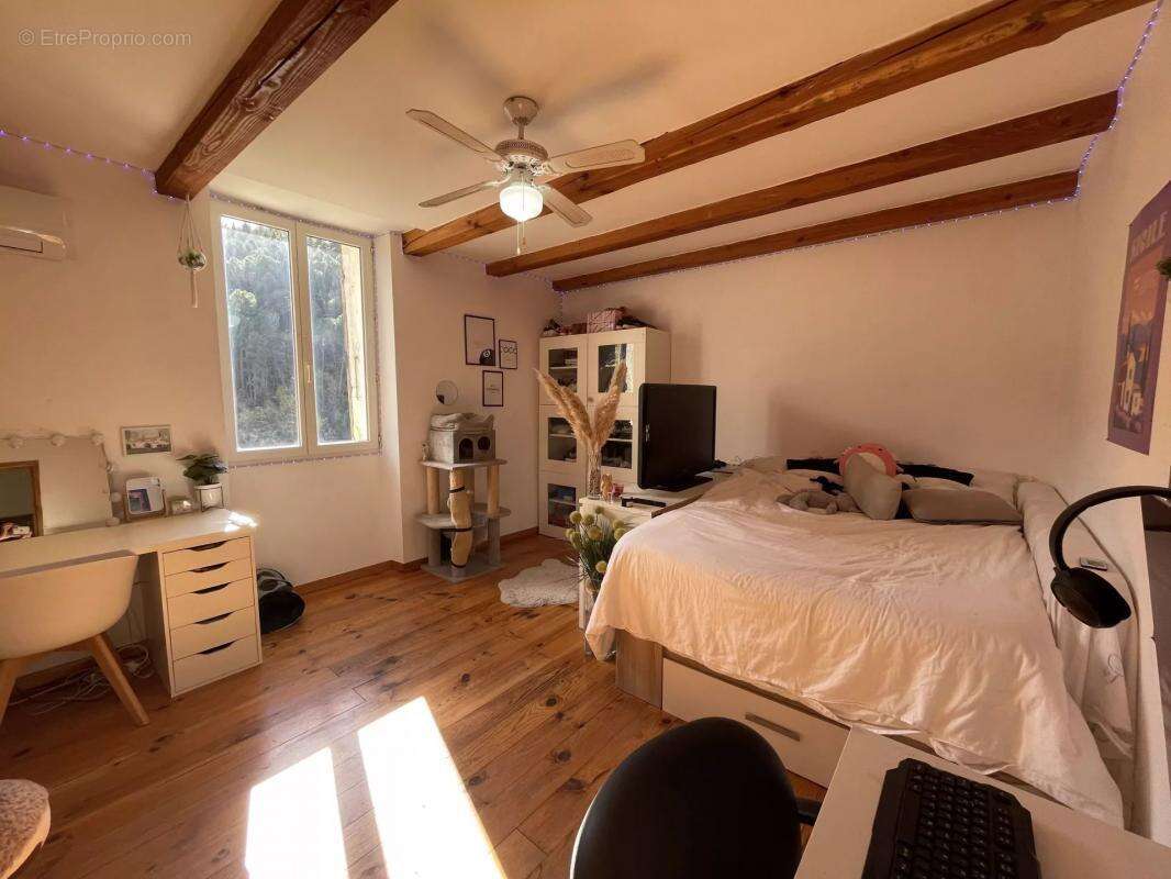 Maison à ROBIAC-ROCHESSADOULE