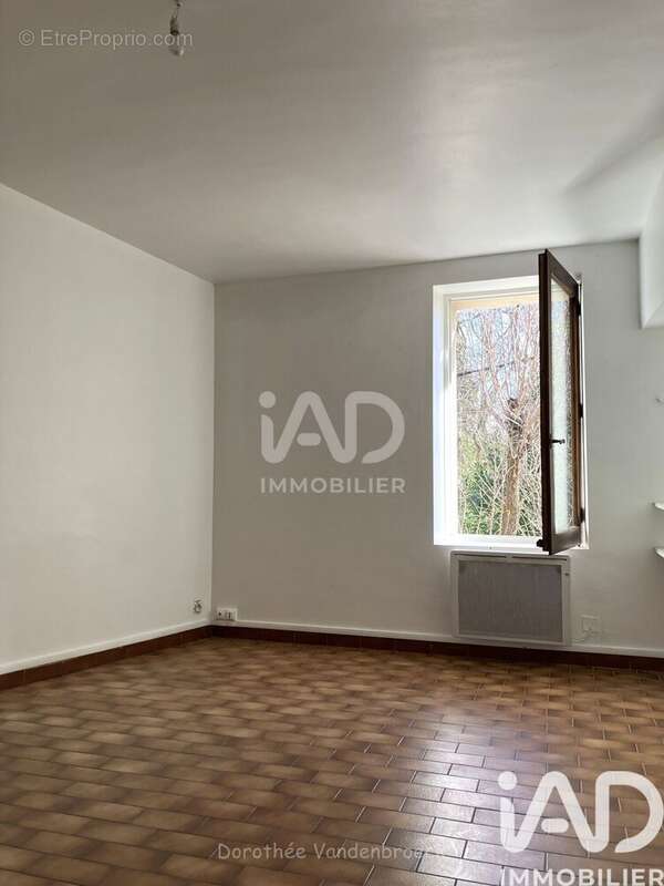 Photo 5 - Maison à ROGNES