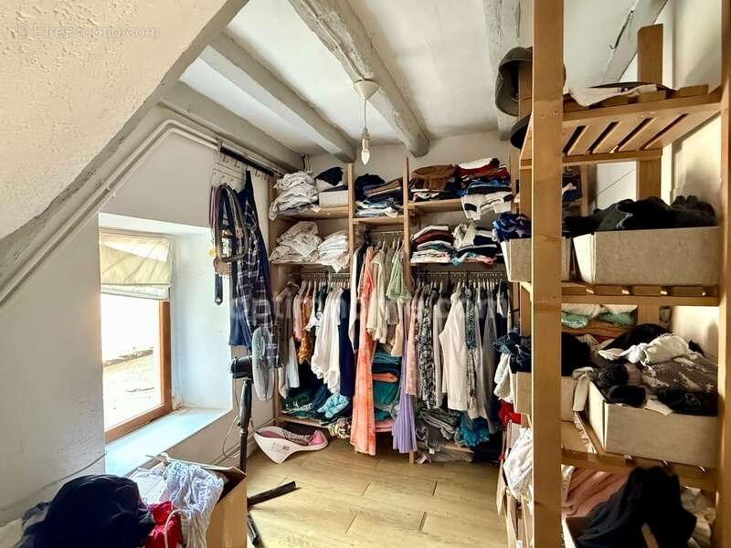 Maison à LA CROIX-EN-BRIE
