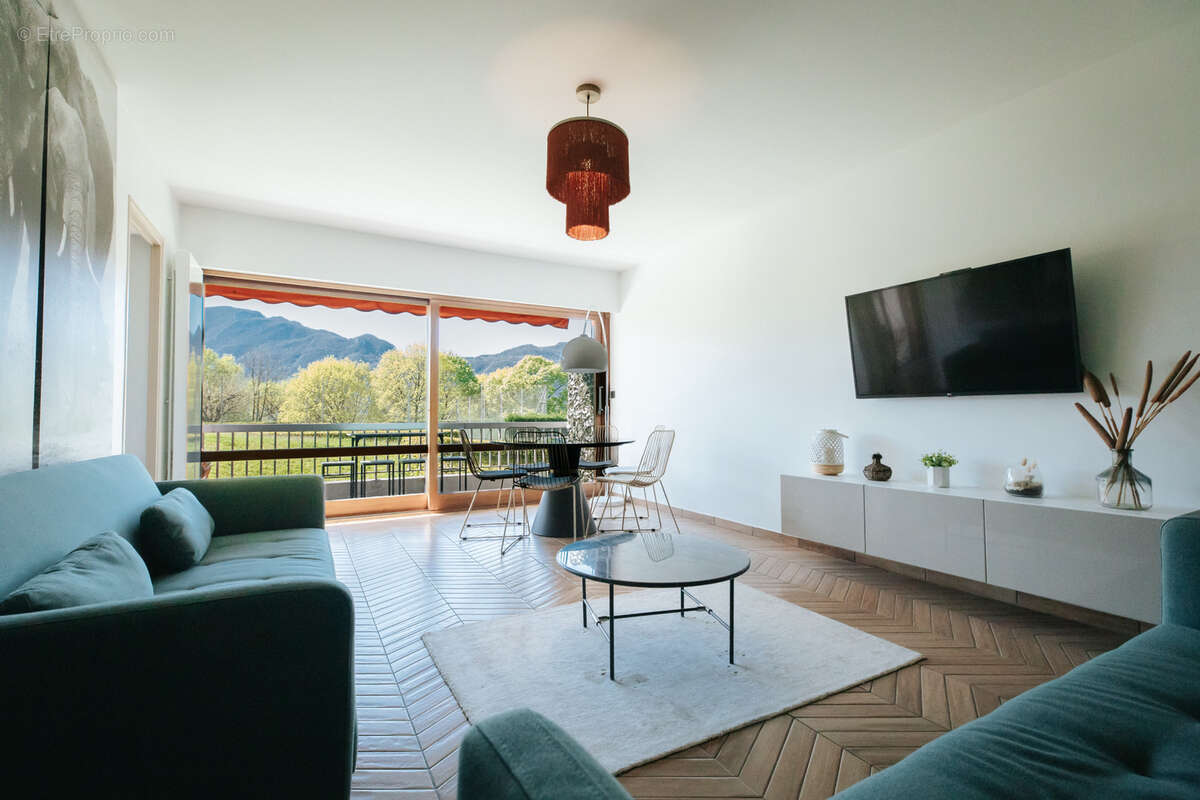 Appartement à AIX-LES-BAINS