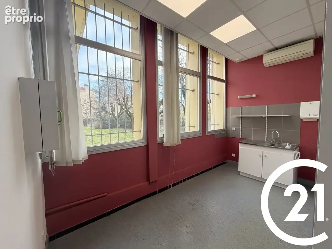 Commerce 288 m² à vendre à Valence (26000) - photo 6