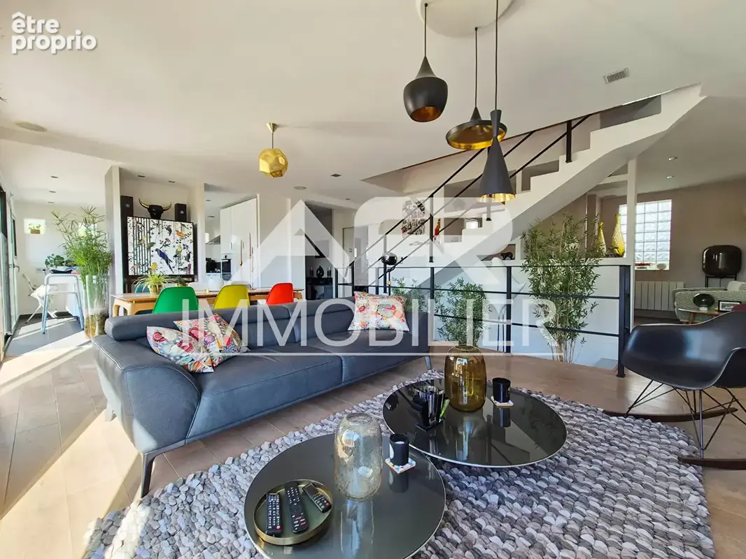 Maison contemporaine à Chatou , Vue panoramique sur la vallée de la Seine, domotique et cadre de vie privilégié - photo 7