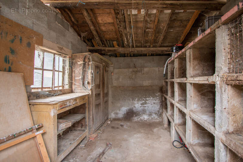 Dpt Rhône (69), à vendre AVEIZE,  Ferme, 4 chambres et nombreuses dépendances - photo 37