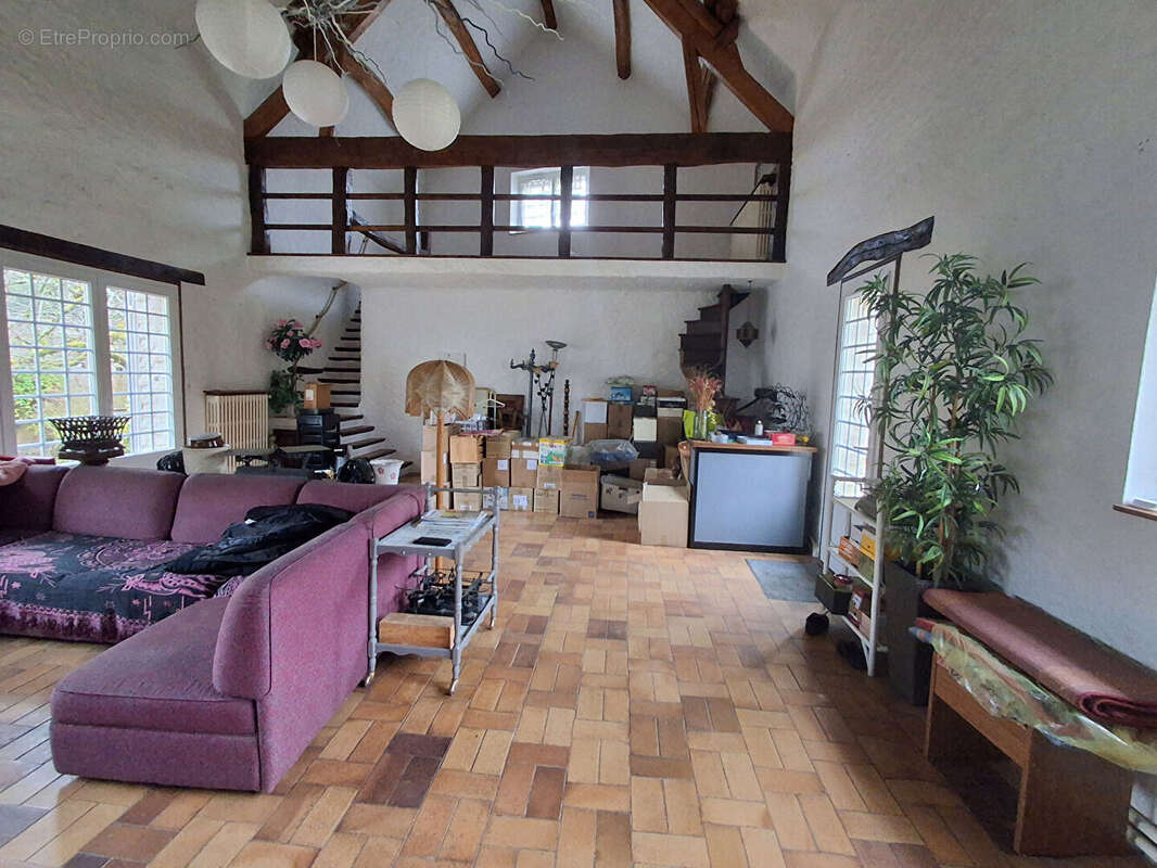 Maison à AUTRUY-SUR-JUINE