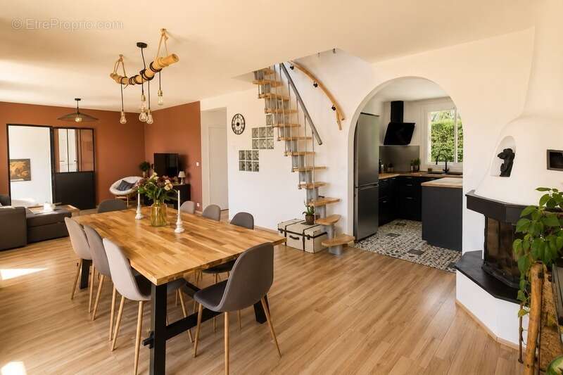 Maison à VILLAUDRIC