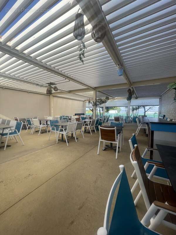 Autre à GIFFAUMONT-CHAMPAUBERT