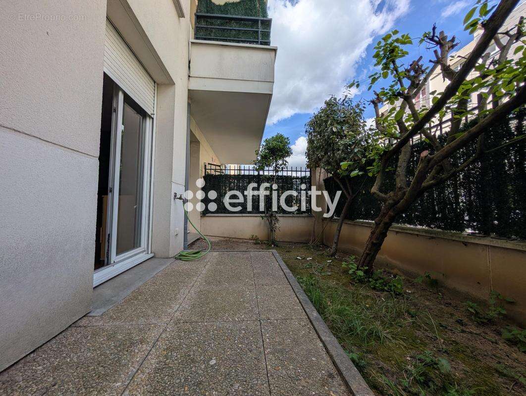Appartement à EPINAY-SUR-SEINE