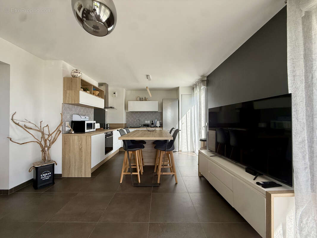 Appartement à ROQUEBRUNE-CAP-MARTIN