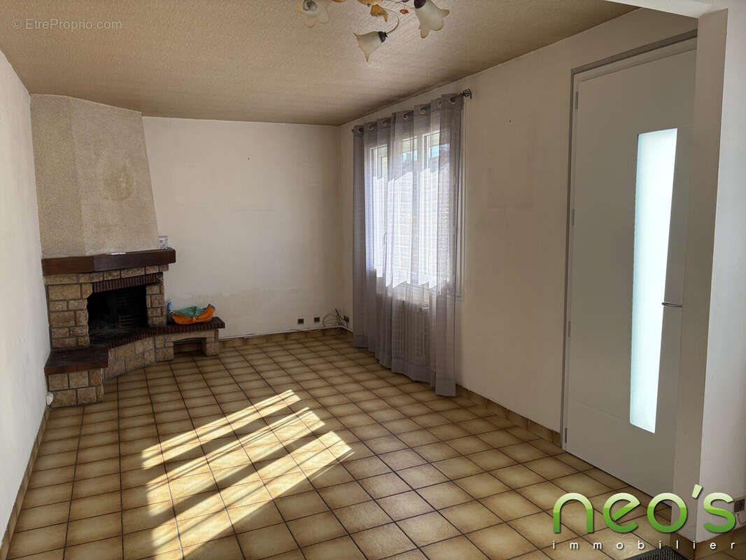 Maison à LA RENAUDIERE