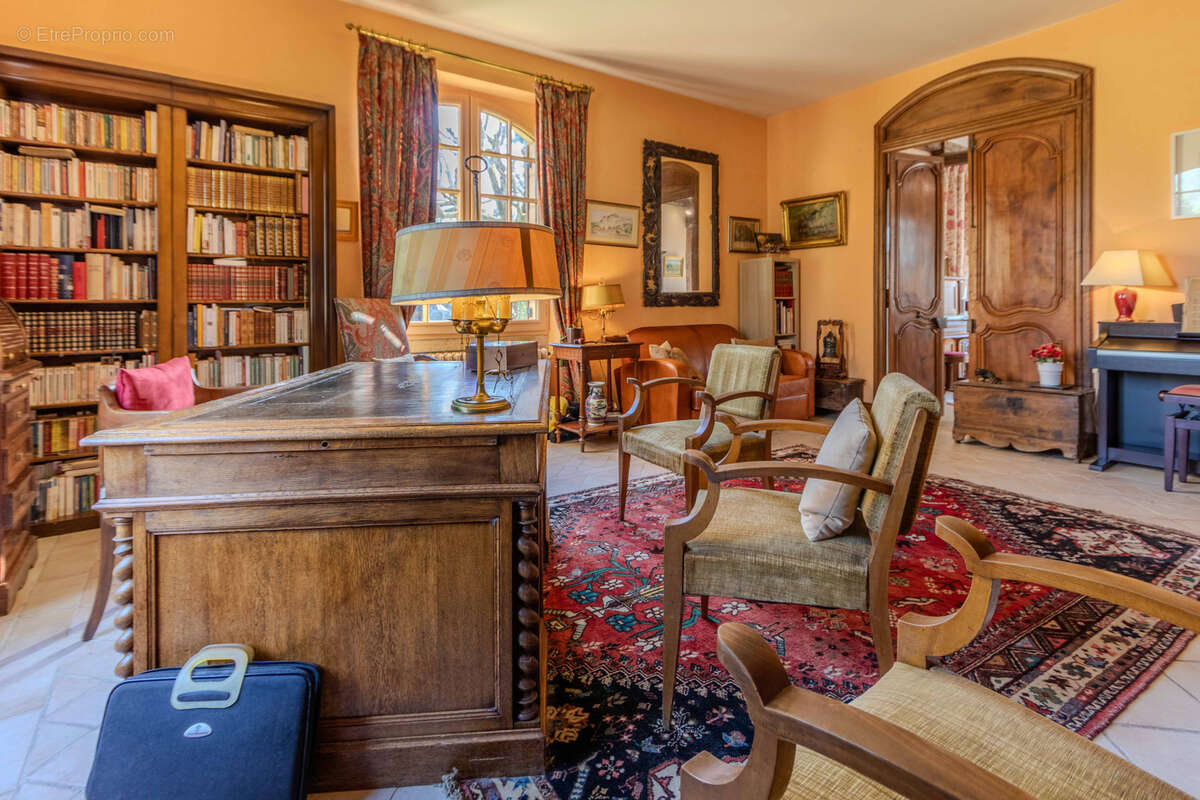 Maison à SAINT-CYPRIEN