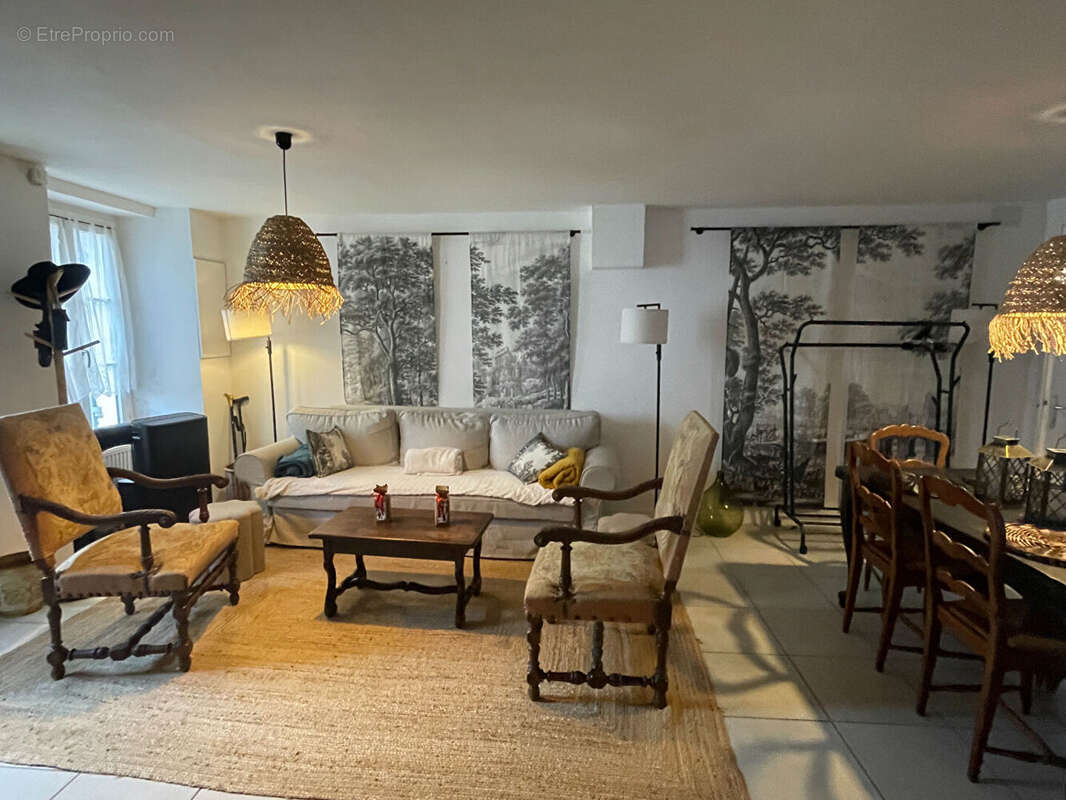 Maison à SAINTE-FOY-LA-GRANDE