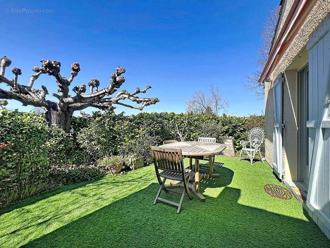 Maison à SAINT-ORENS-DE-GAMEVILLE