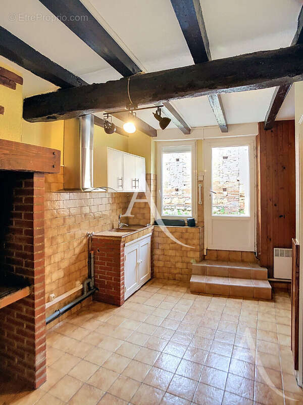 Maison à BEAUMONT-SUR-LEZE