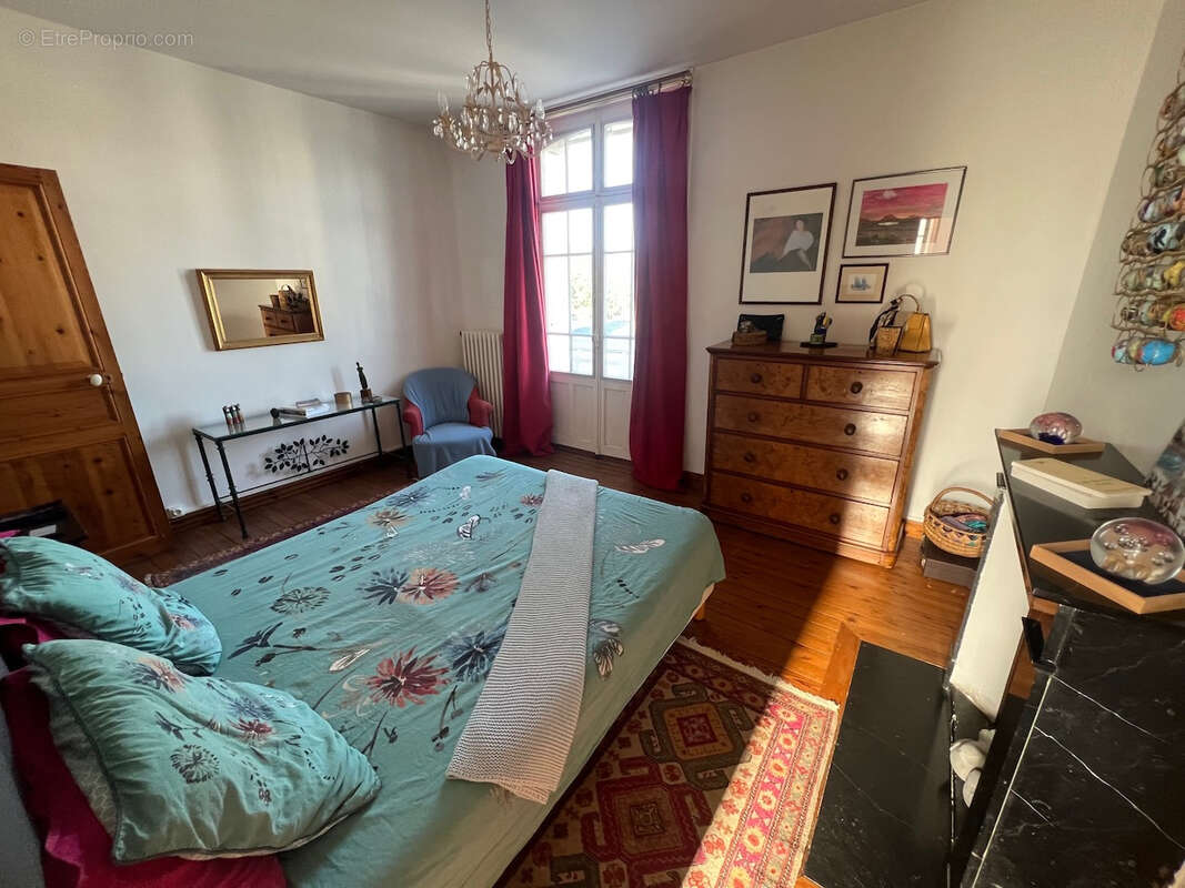 Maison à LE POULIGUEN