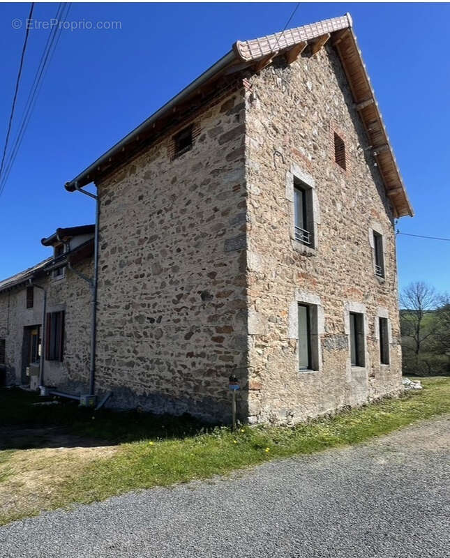 Maison à ARRONNES