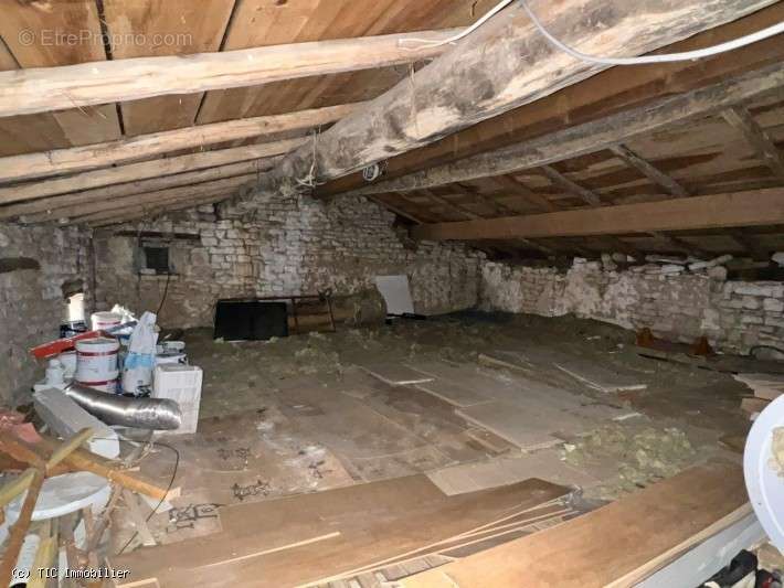 Maison à VILLEFAGNAN