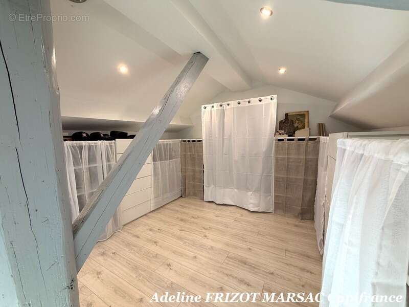 Appartement à LA TALAUDIERE