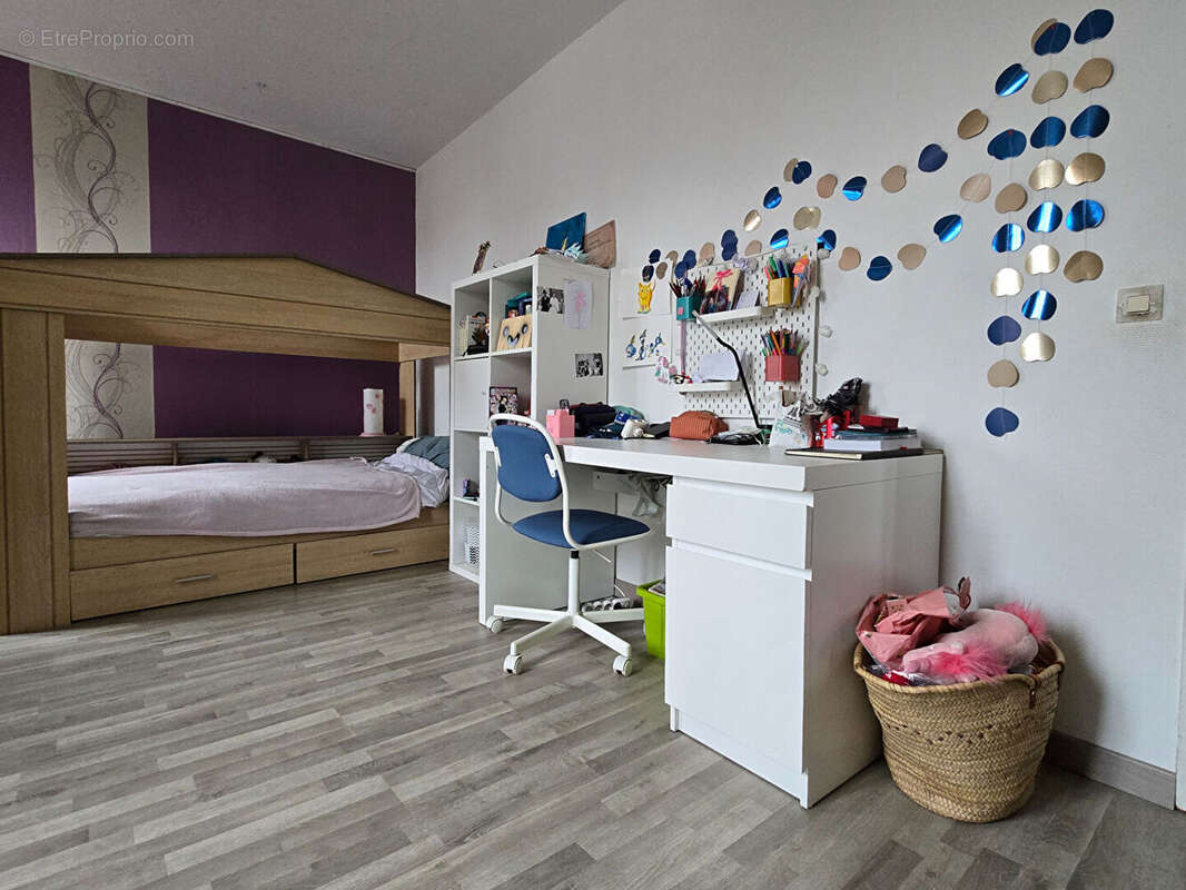 Appartement à FLEURY-LES-AUBRAIS