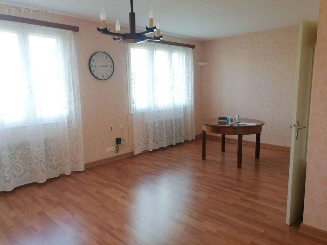 Maison à BRASSAC-LES-MINES