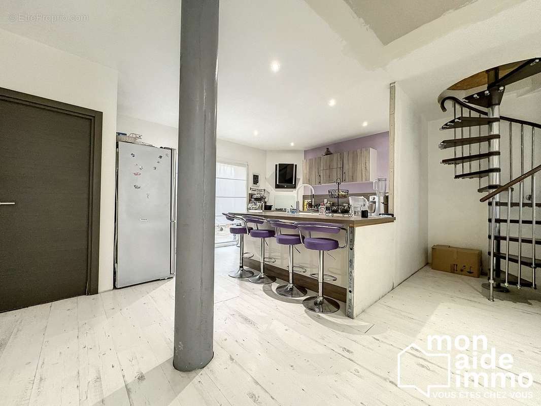 Maison à SAINT-LOUBES