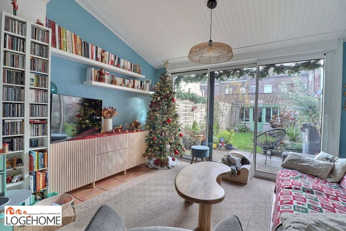 Maison à HELLEMMES-LILLE