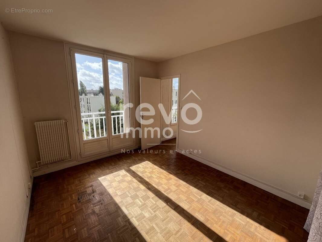 Appartement à VERSAILLES