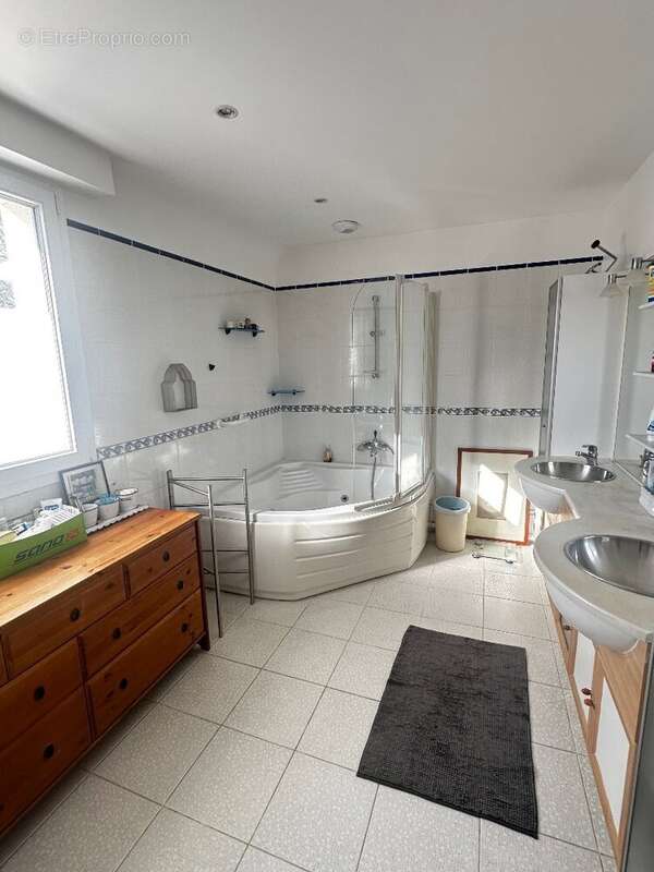 Maison à LES LOGES-EN-JOSAS