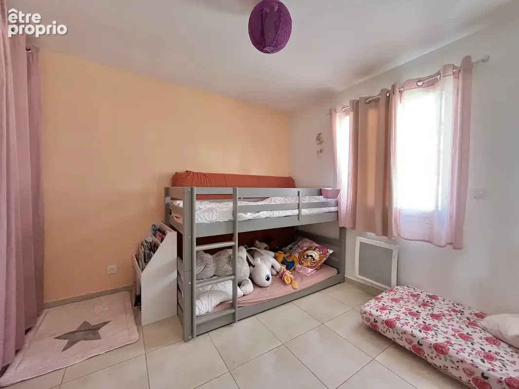 POMEROLS - VILLA de 2022 de 85 m² avec 3 chambres, garage et jardin - photo 5