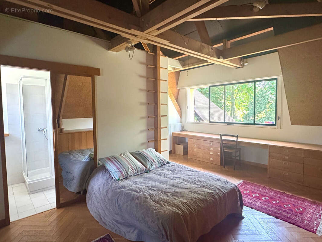 Maison à MAISONS-LAFFITTE