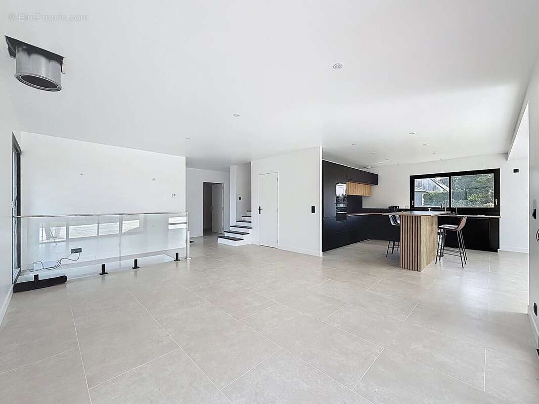 Maison 163 m² à Trouville-Sur-Mer  - photo 4