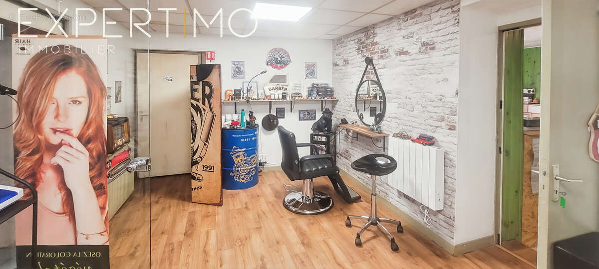 Unique Salon de Coiffure du Bourg   Fonds + Murs disponibles - photo 4