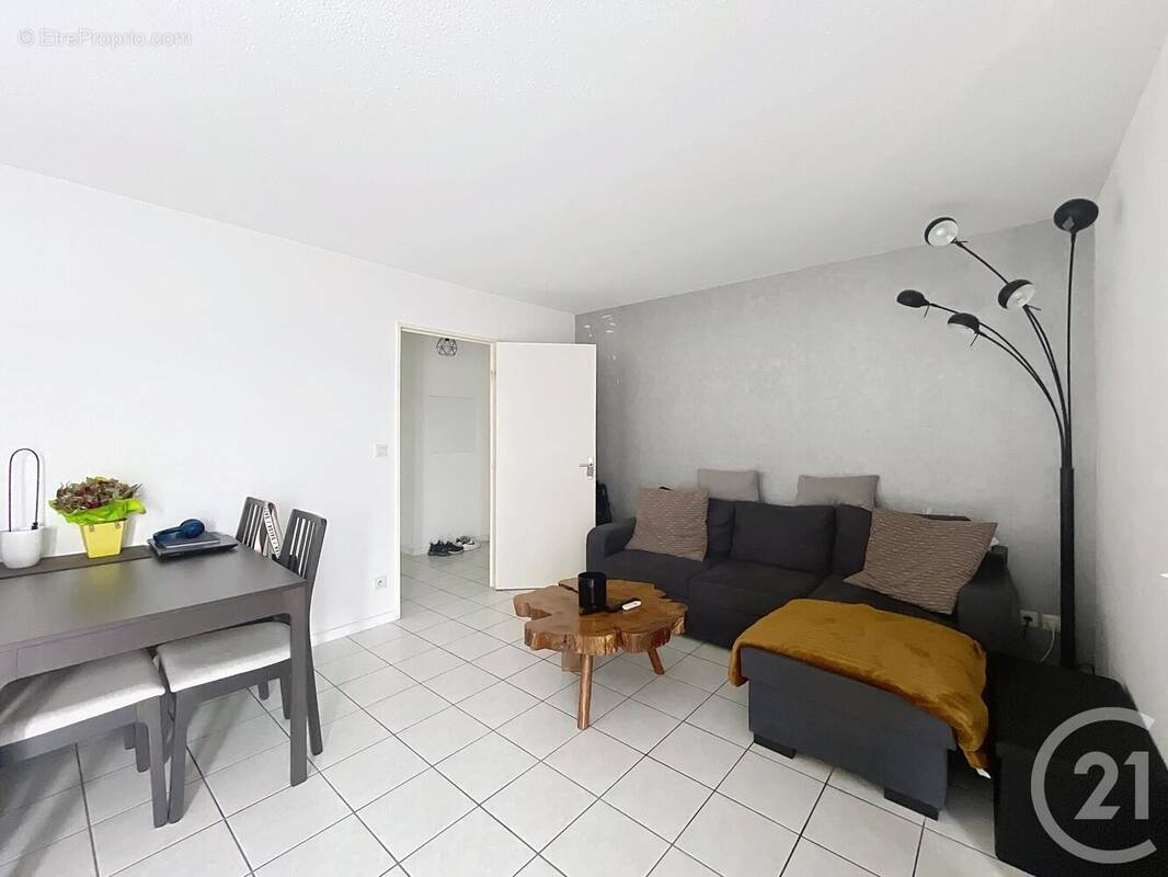 Appartement à MONTEREAU-FAULT-YONNE