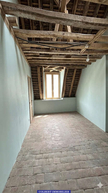 Maison à JOIGNY