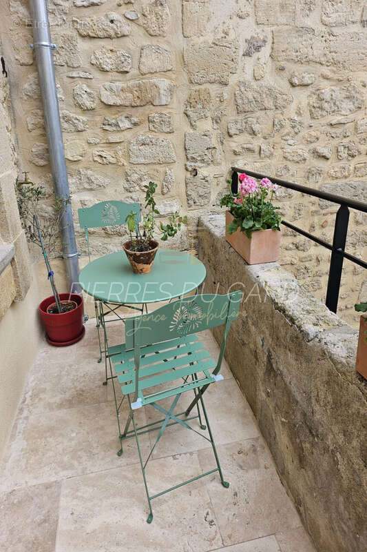 Appartement à UZES