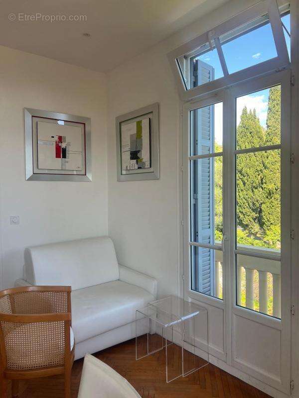 NICE Cimiez 2P 36m² dernier étage vue mer - photo 3