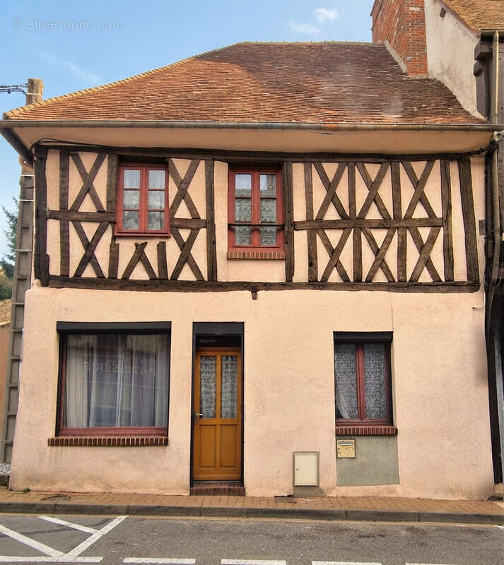 Maison à NONANCOURT