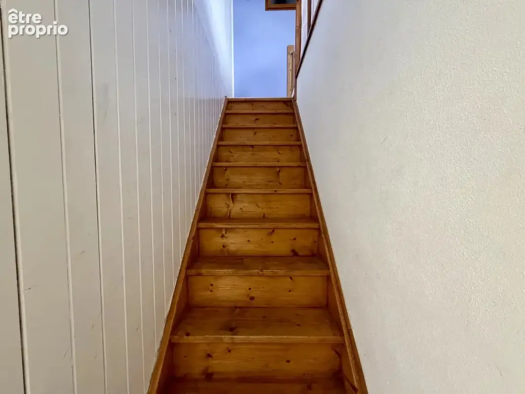 Grand ensemble, entièrement isolé avec 1,4 hectare à vendre près de Remilly - photo 43