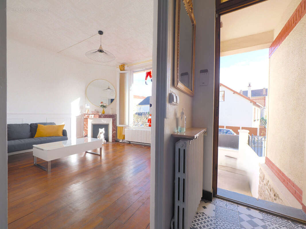 Maison à ROMAINVILLE