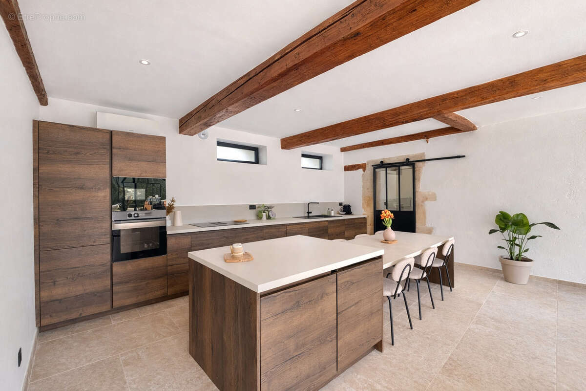 Maison à BOURG-DE-PEAGE