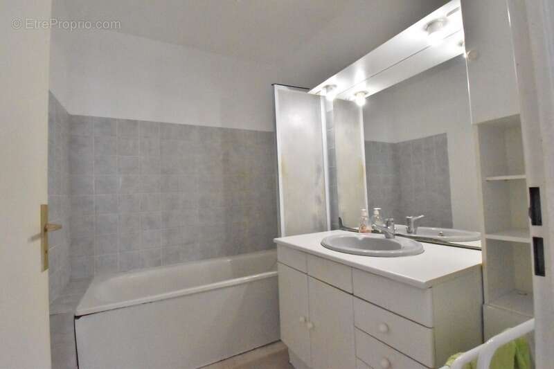 Appartement à BUSSY-SAINT-GEORGES